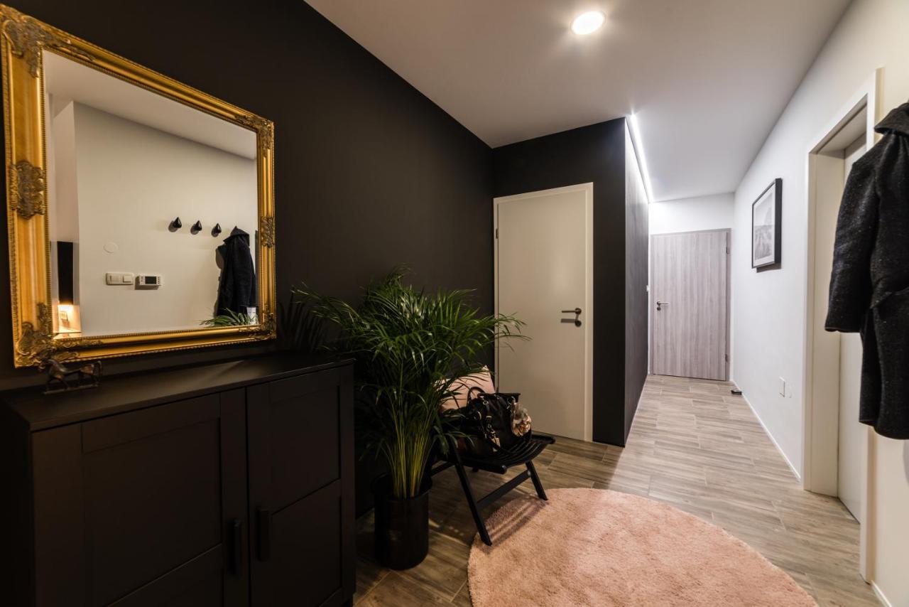 Flex Apartments Tour As Λιουμπλιάνα Εξωτερικό φωτογραφία