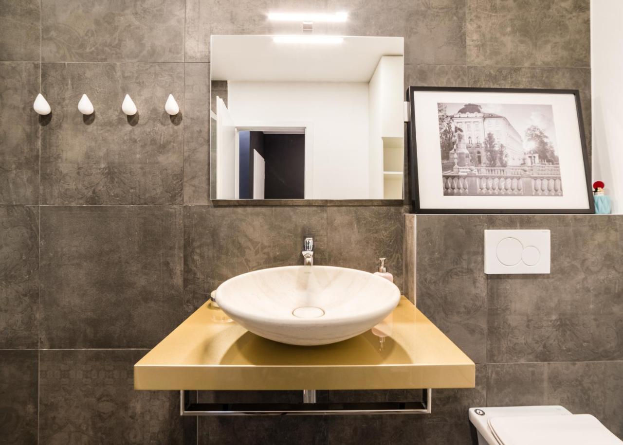Flex Apartments Tour As Λιουμπλιάνα Εξωτερικό φωτογραφία